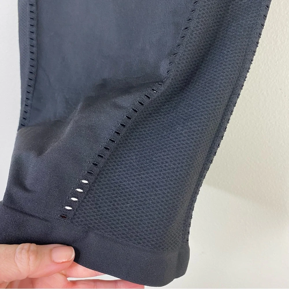 Athleta black racerback t back shelf bra tank top womens size extra small - Picture 6 of 10